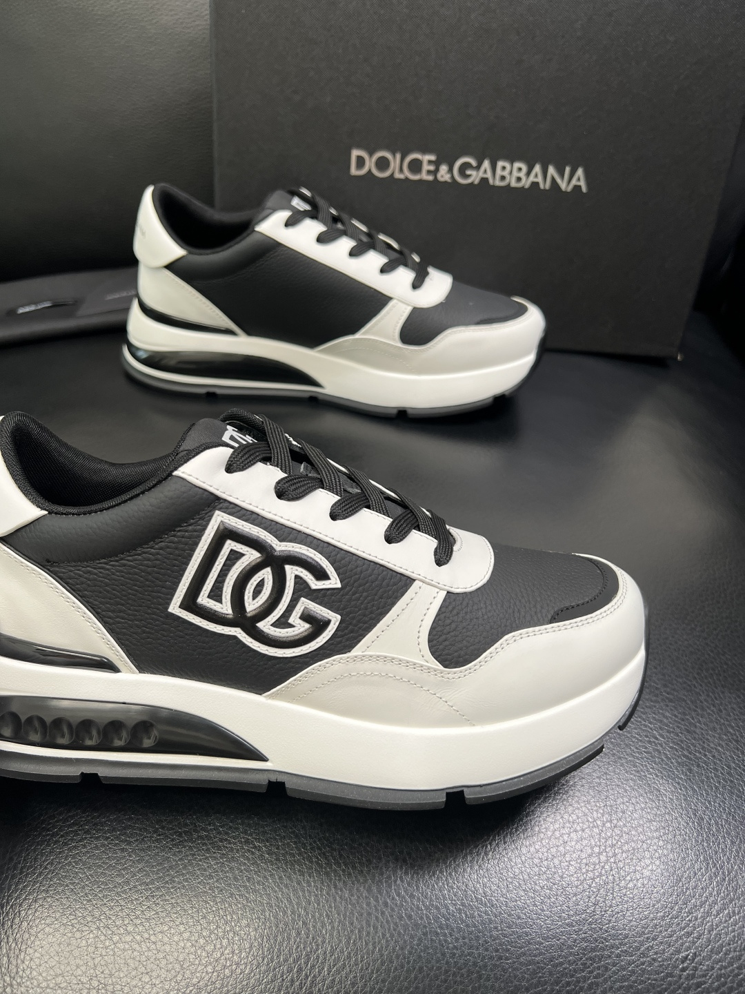 olce & Gabbana shoe